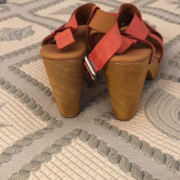 Kork Ease NWOB - Picture 5 of 5